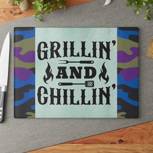 Tabla de cortar de vidrio GRILLIN AND CHILLIN – Estilo camuflaje para preparar barbacoa 🍔
