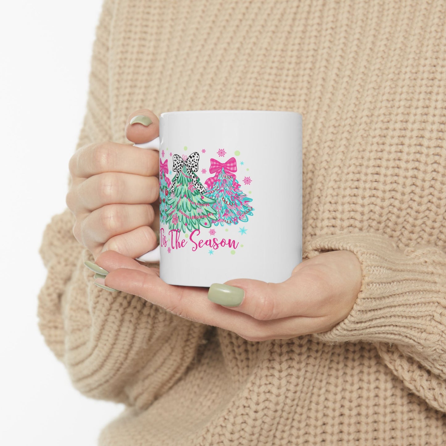 🎀🌲 ‘Tis the Season Mug – Pink Bows, Leopard Accents & Christmas Cheer 💖☕