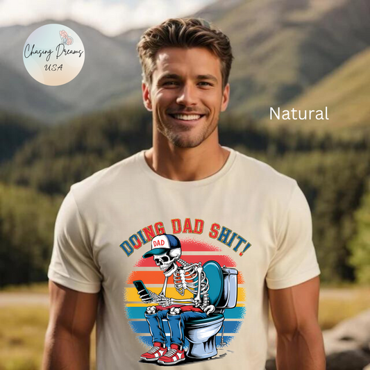 🧻 HACIENDO CABRAS DE PAPÁ | Camiseta gráfica divertida con esqueleto en el inodoro