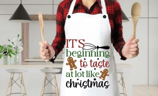 Delantal “Ya empieza a saber mucho a Navidad”: un dulce estilo navideño para tu cocina