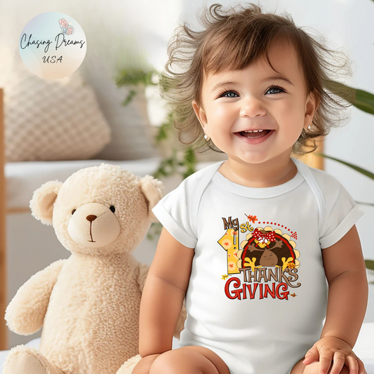 🦃🎀 My 1st Thanksgiving Baby Girl Onesie – Cute Turkey Holiday Outfit 🍂👶