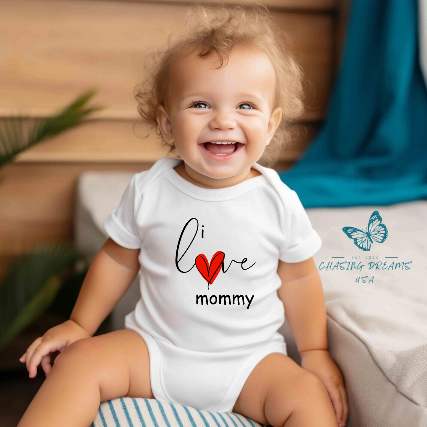 ❤️👶 I Love Mommy Baby Onesie – Sweetheart Print Outfit for Babies 🌸💝
