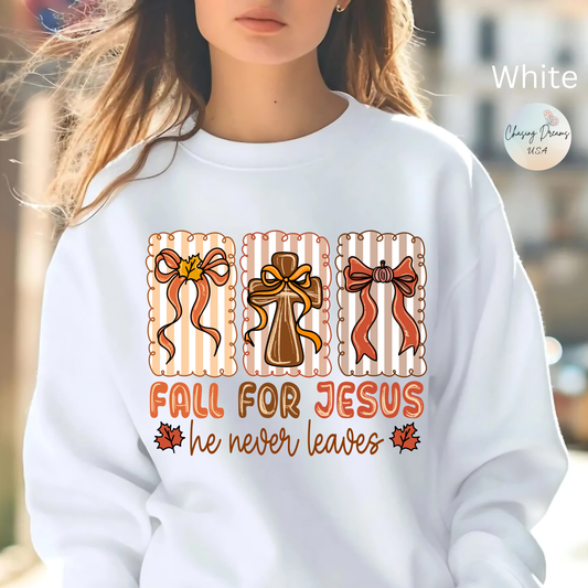 🍂✝️ Fall For Jesus – “He Never Leaves” Sweatshirt