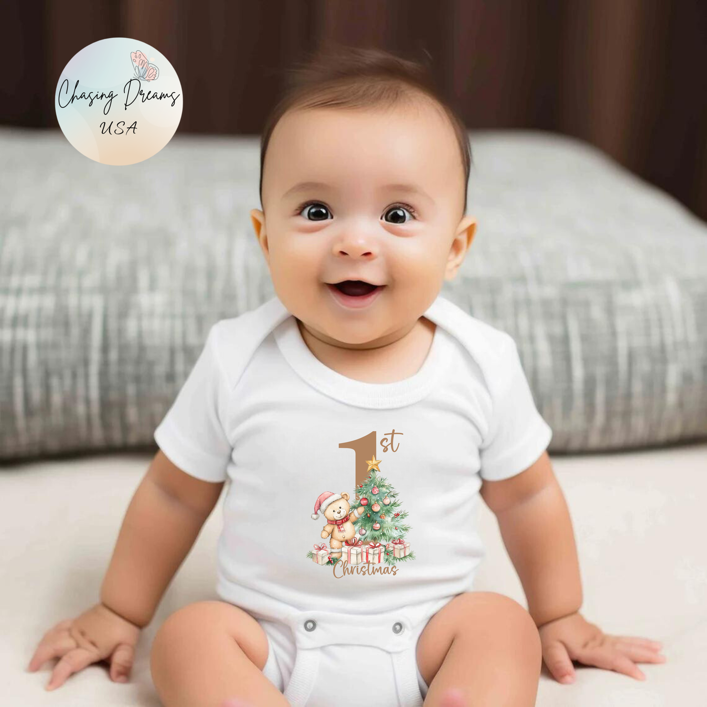 🎄 Teddy’s 1st Christmas Baby Onesie – Sweet Tree & Presents