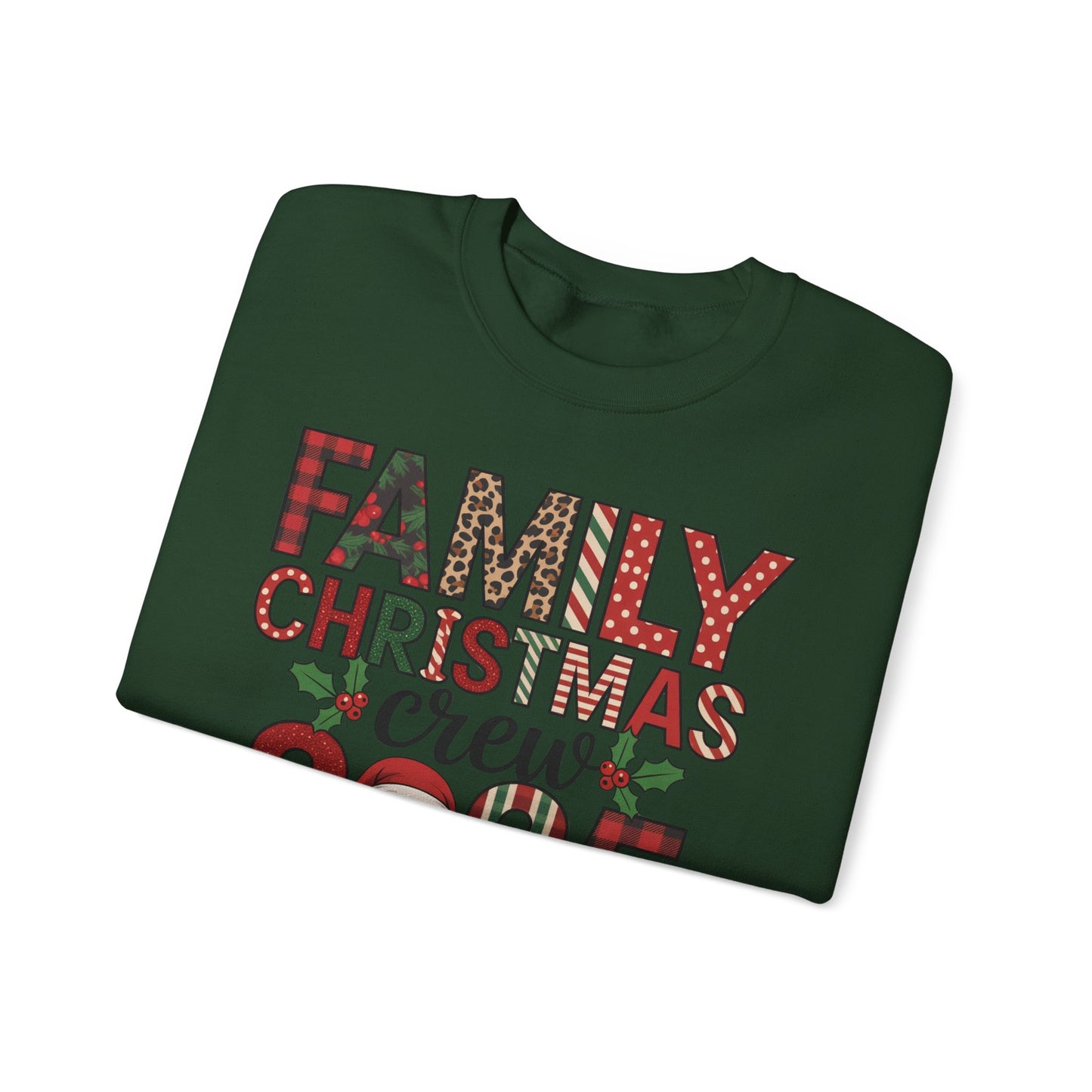 🎄👨‍👩‍👧‍👦 Family Christmas Crew 2025 Sweatshirt – Celebrate the Holidays Together 🎅✨