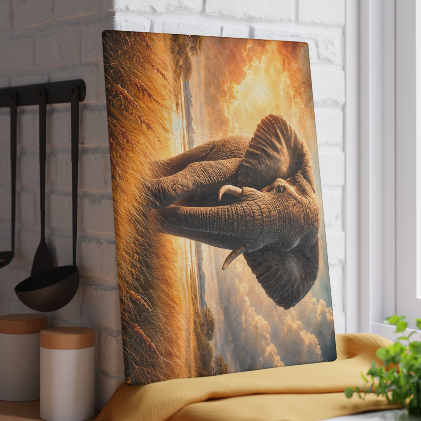 Majestic Elephant Sunset Savanna Glass Cutting Board – Bold Wildlife Landscape Kitchen Art