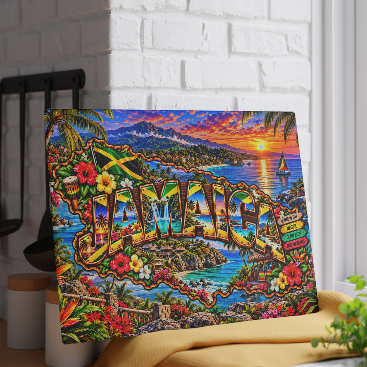 Jamaica Glass Cutting Board – Tropical Island Map, Jamaican Flag, Waterfalls, Palm Trees & Caribbean Sunset Kitchen Déco