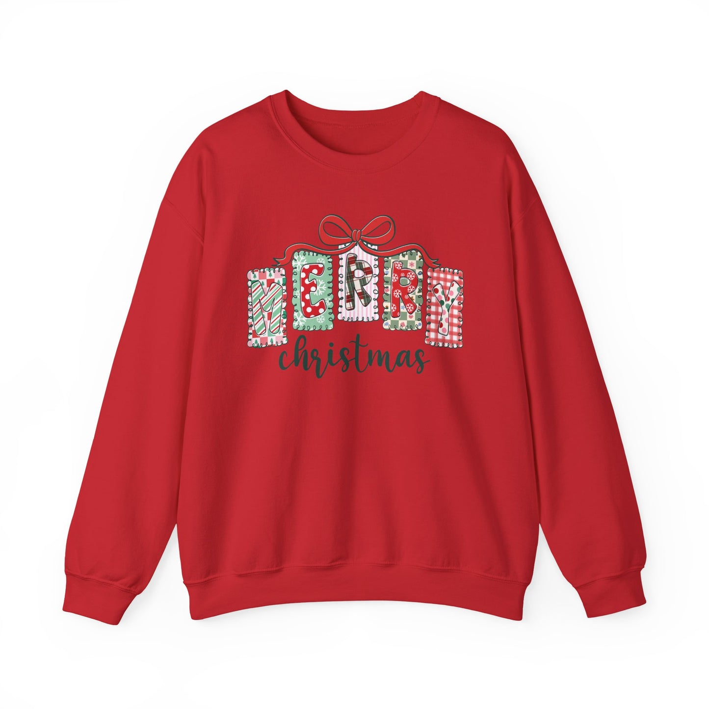 🎀✨ Merry Christmas Sweatshirt – Cozy Patchwork Holiday Crewneck