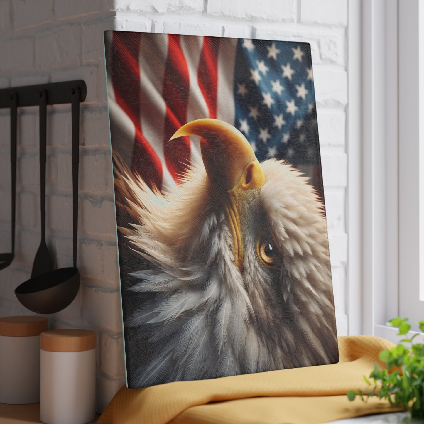 American Bald Eagle Glass Cutting Board – Patriotic Wildlife Kitchen Art & Display Board