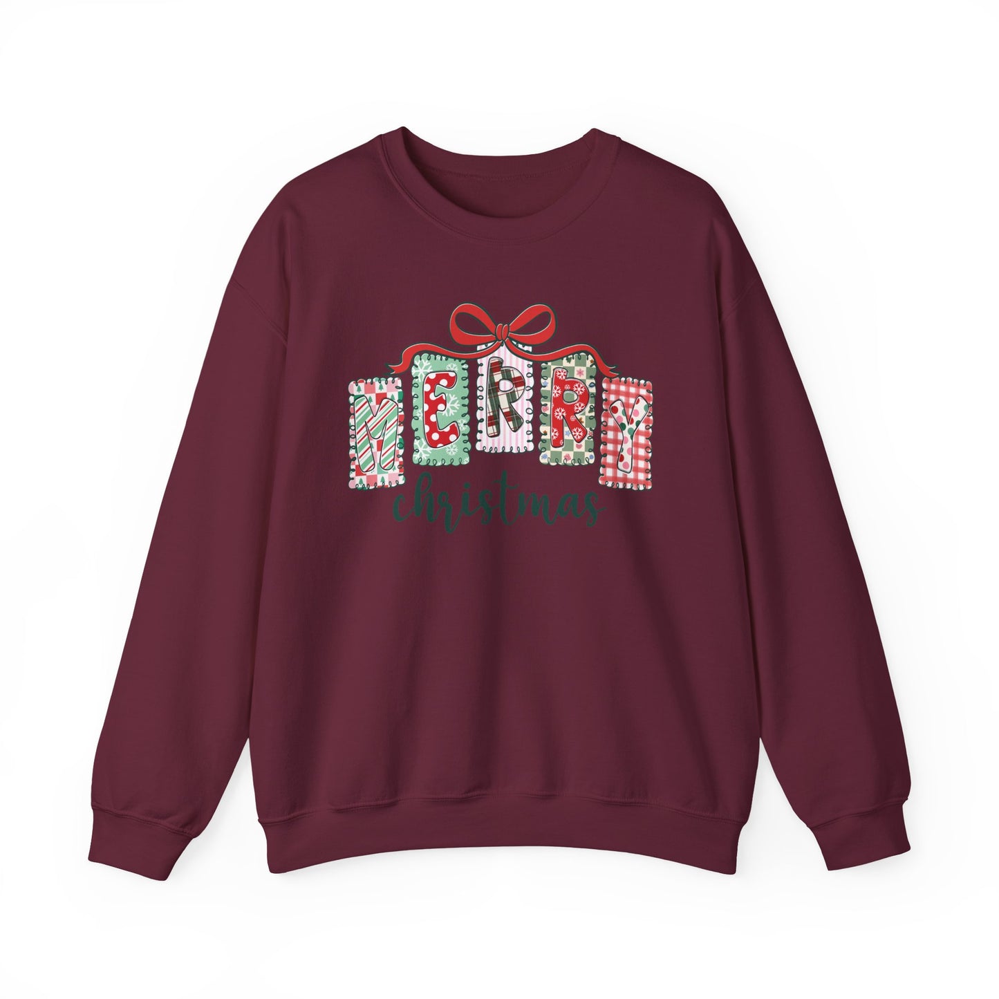 🎀✨ Merry Christmas Sweatshirt – Cozy Patchwork Holiday Crewneck