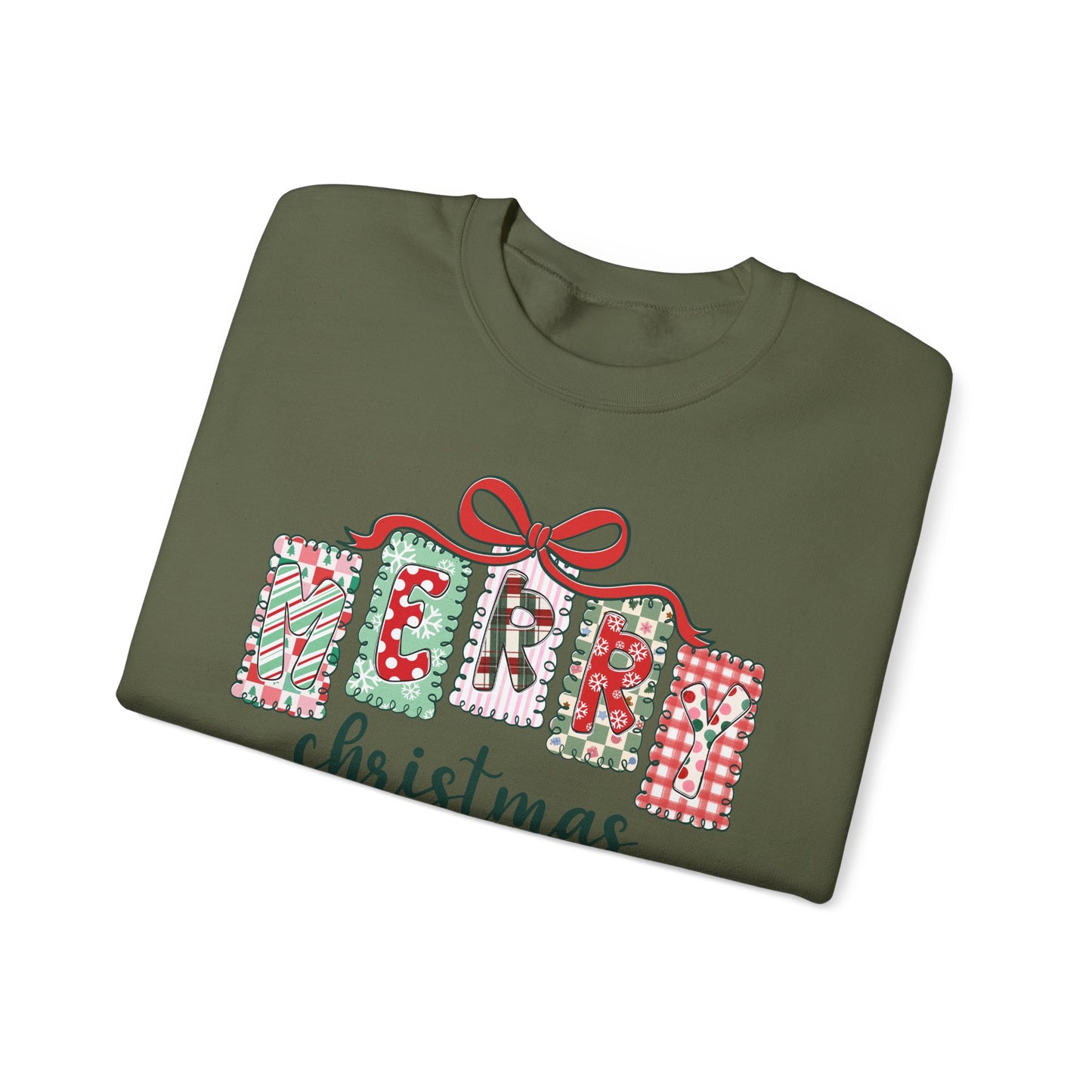 🎀✨ Merry Christmas Sweatshirt – Cozy Patchwork Holiday Crewneck