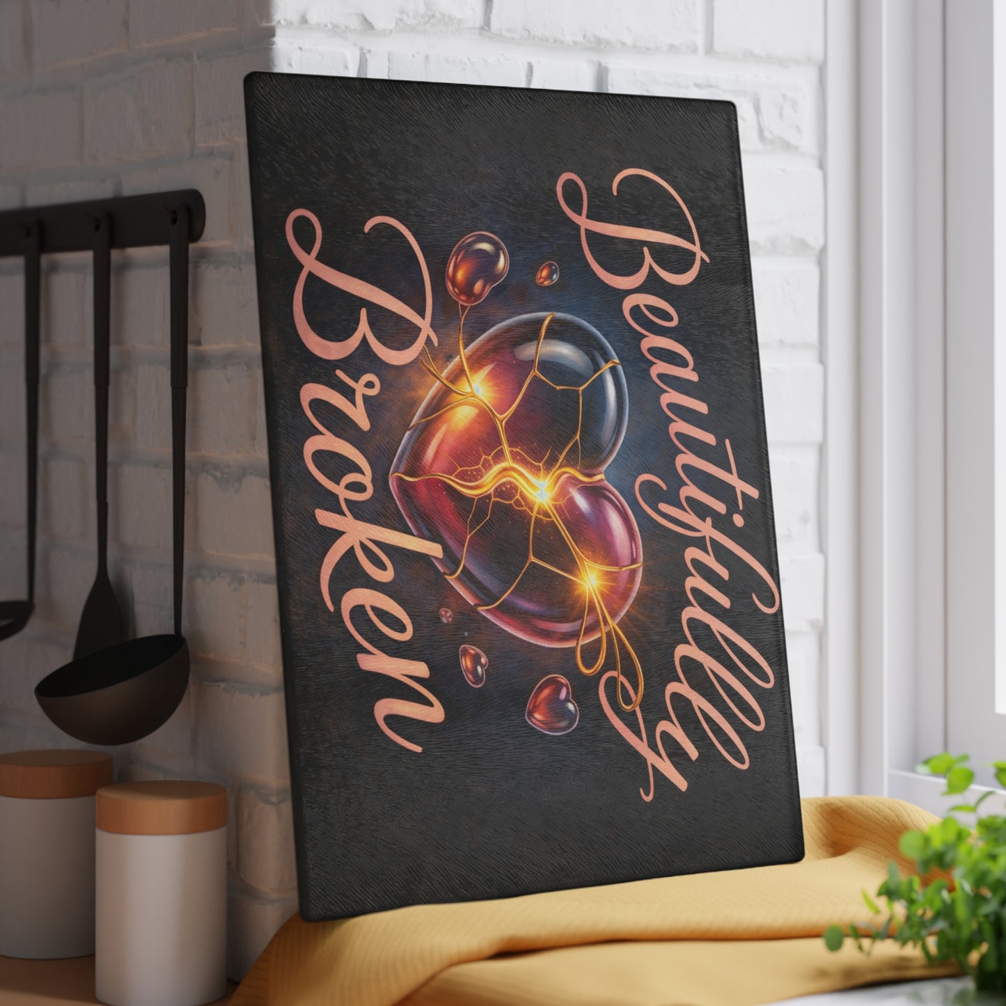 Golden Heart Resilience Glass Cutting Board – Kintsugi-Inspired Love & Strength Kitchen Decor