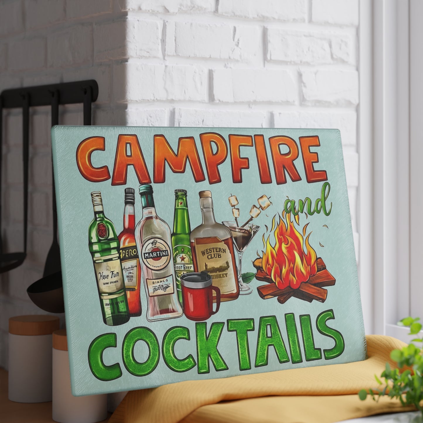 Tabla de cortar para fogatas, decoración con temática de whisky, decoración para entretenimiento al aire libre, cócteles para fogatas, regalo de bar único, decoración de aventuras al aire libre