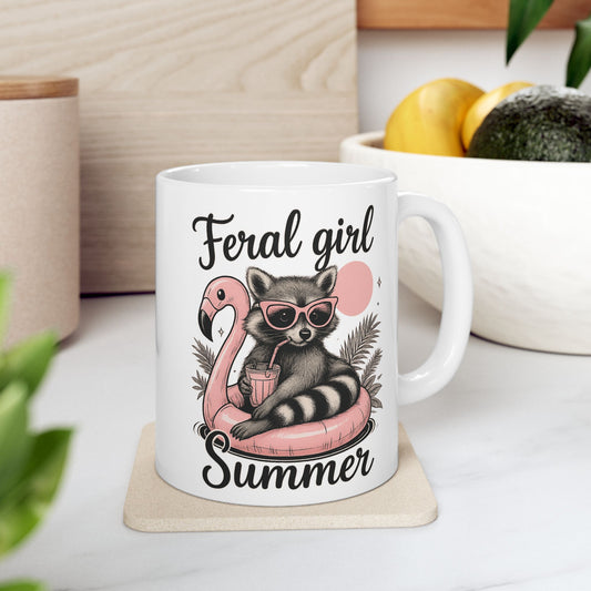 Taza de mapache de Feral Girl Summer