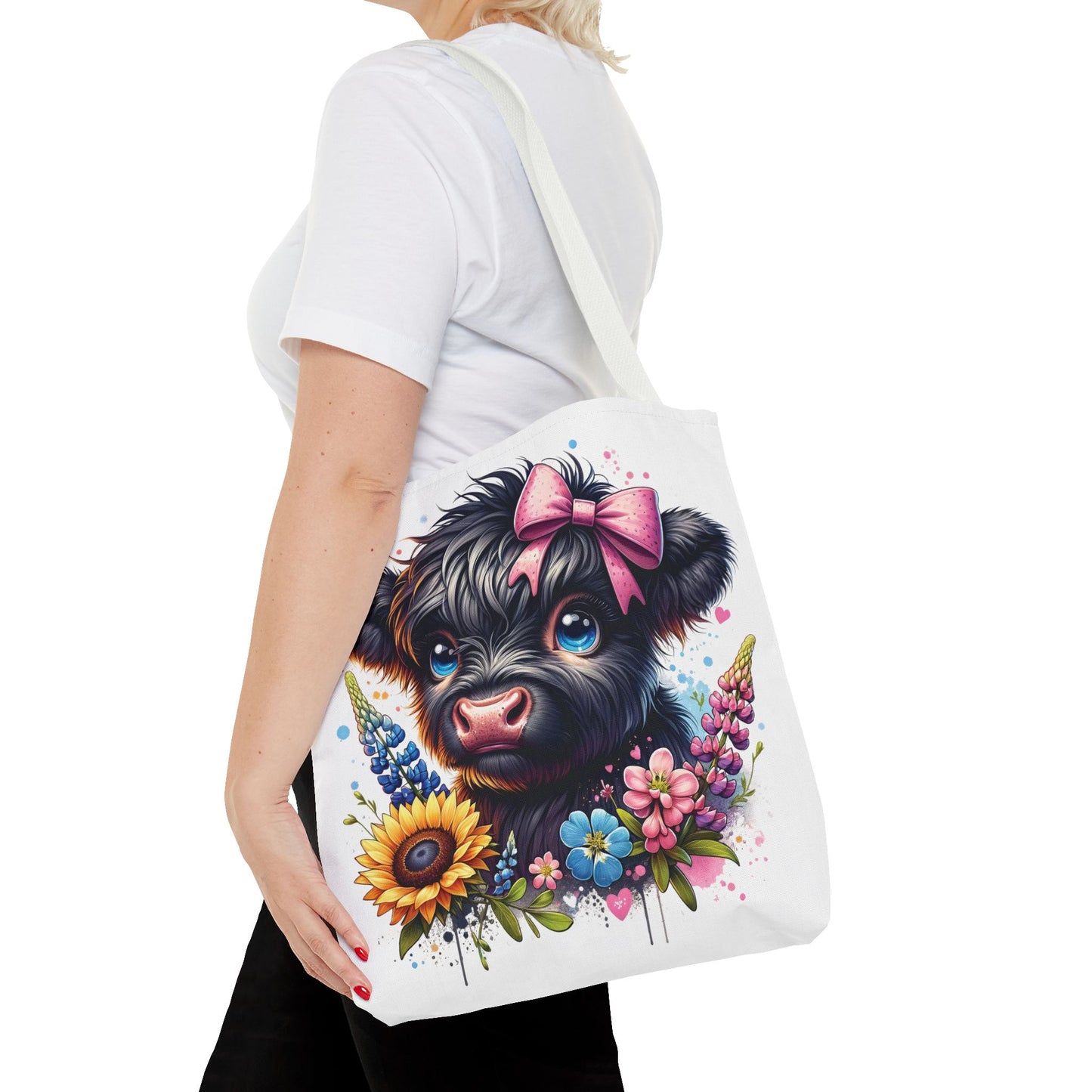 🌸 Black Highland Calf Floral Tote Bag – Sweet Style for Every Age 🐮👜