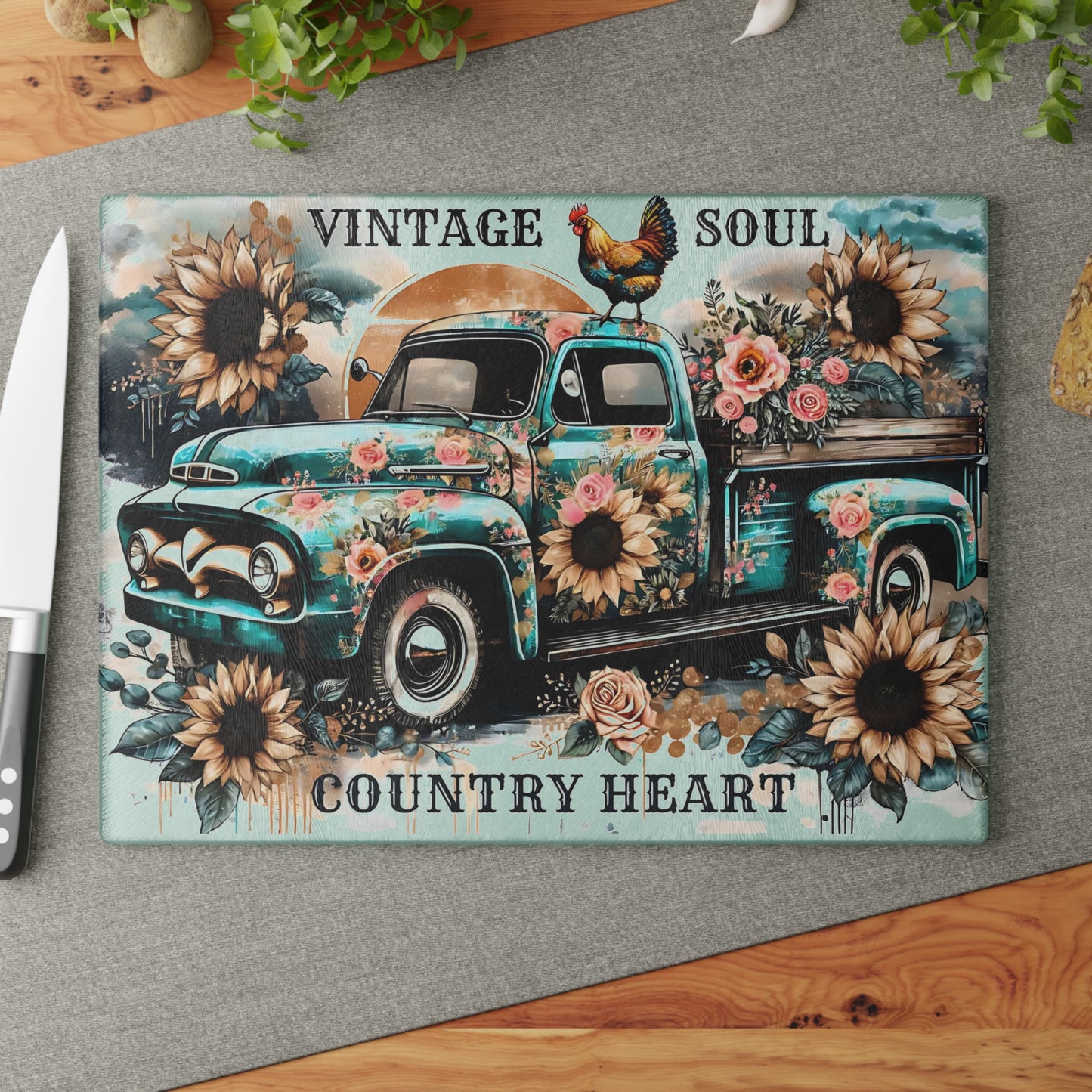 🚜🌻 Vintage Soul Country Heart Cutting Board – Rustic Truck & Sunflower Charm 🐓🌹