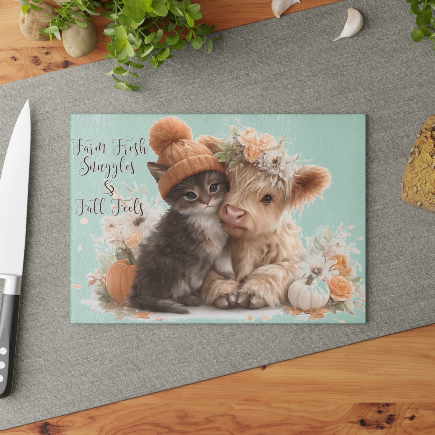 🍂🐱🐮 “Farm Fresh Snuggles & Fall Feels” Glass Cutting Board – Cozy Autumn Charm for Your Kitchen