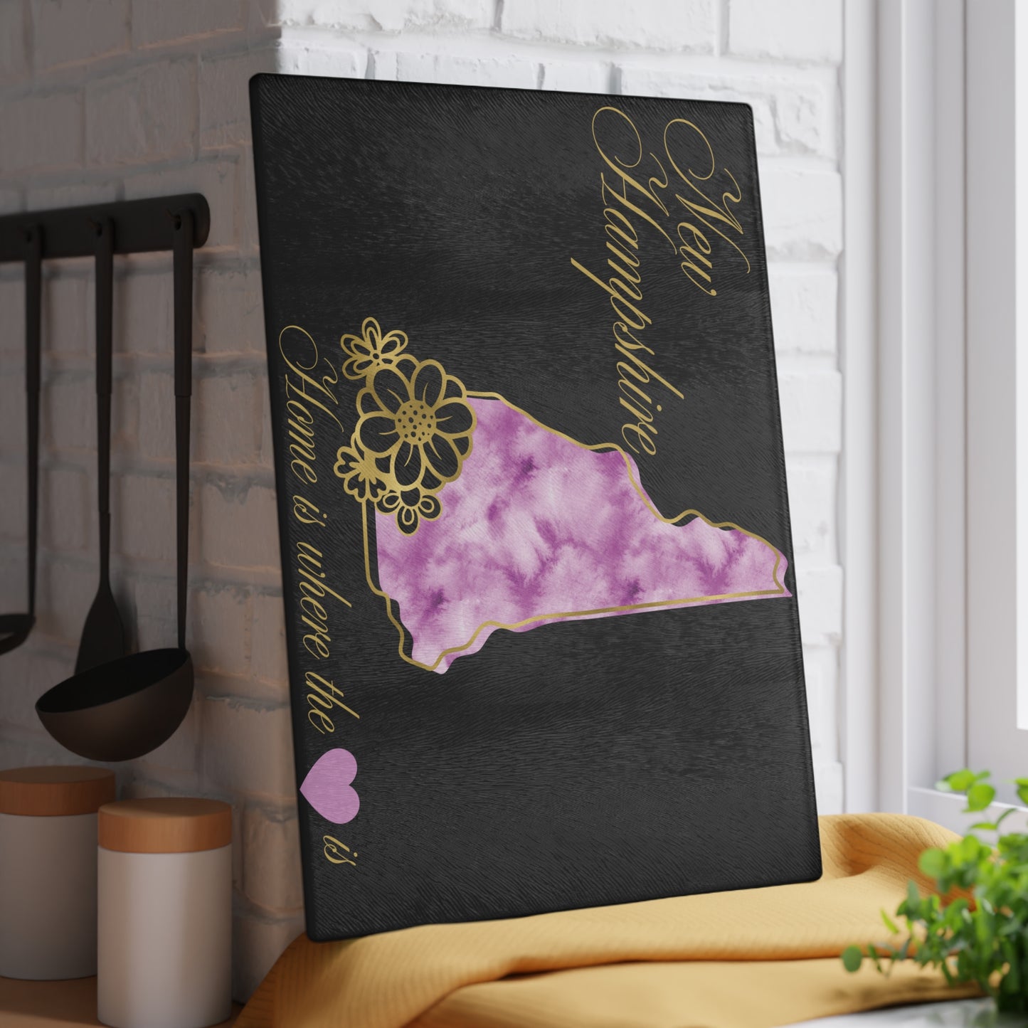 💜 New Hampshire State Floral Cutting Board – Purple Watercolor & Elegant Golden Script