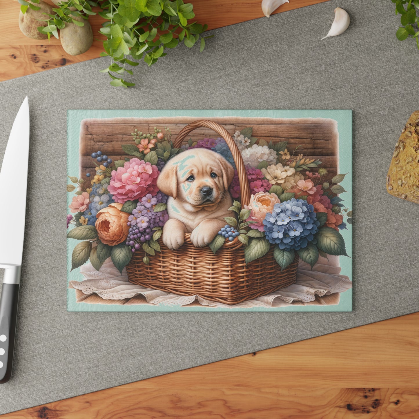 🐾🌸 Light Wood Basket Labrador Puppy Cutting Board – Classic Elegance with Floral Charm 🌼
