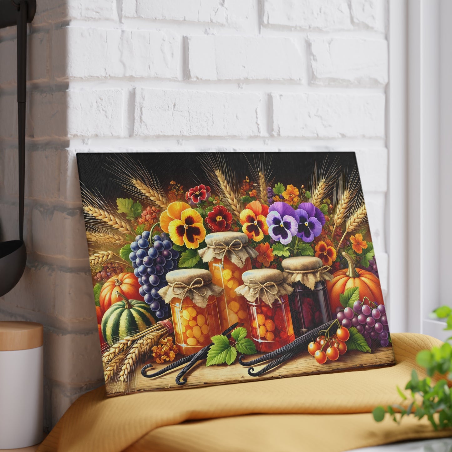 Tabla de cortar para la despensa de la cosecha otoñal: encanto rústico con delicias florales y frutales