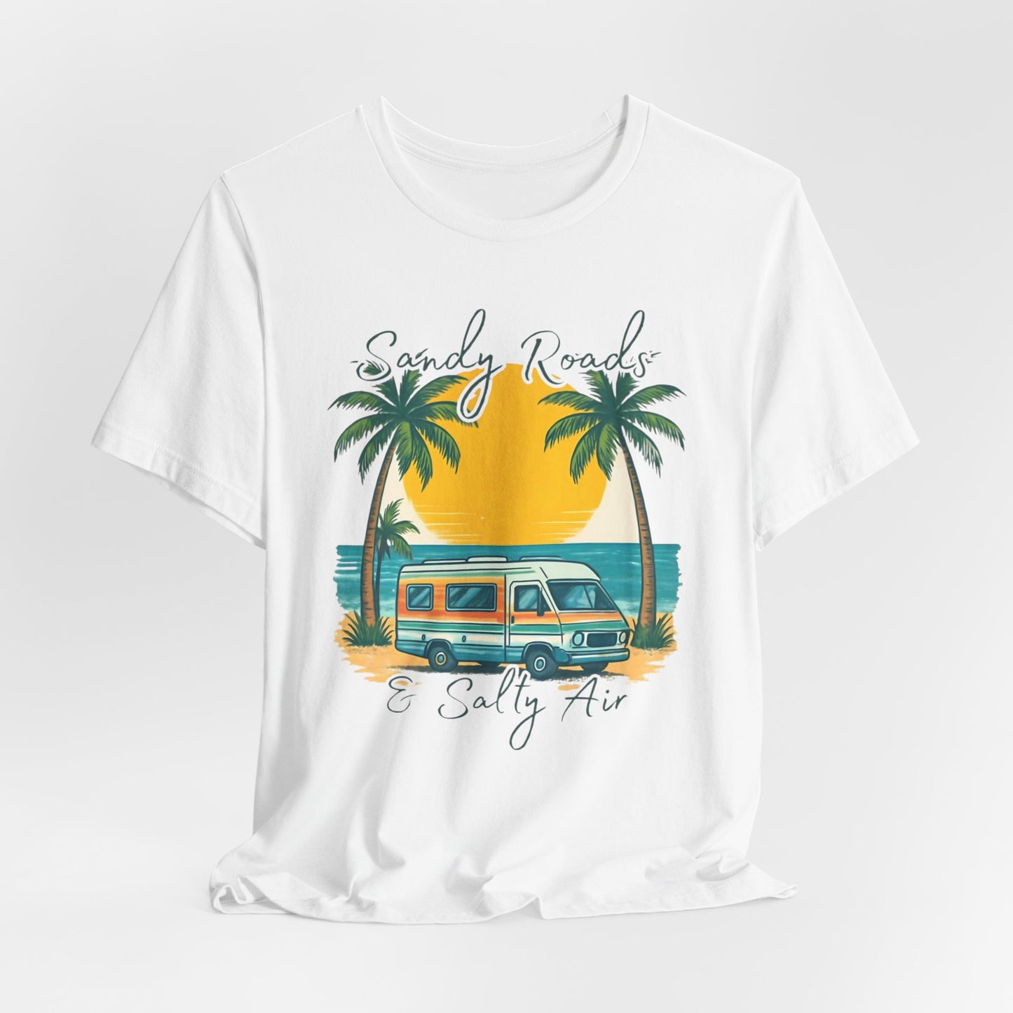 Camiseta Sandy Roads &amp; Salty Air: Camisa playera ligera para mujer para días costeros y ambiente veraniego.