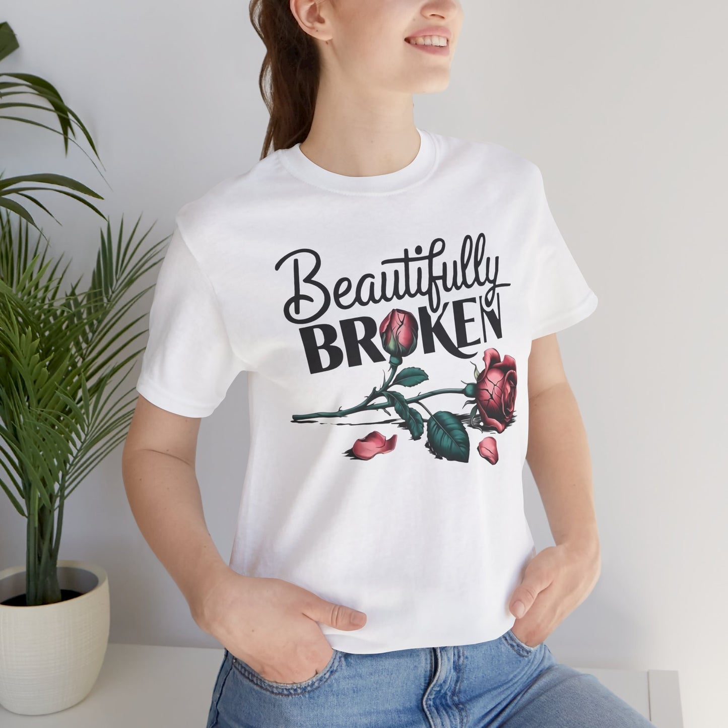 Camiseta Rosa “Beautifully Broken”: una camiseta empoderante con una elegancia suave