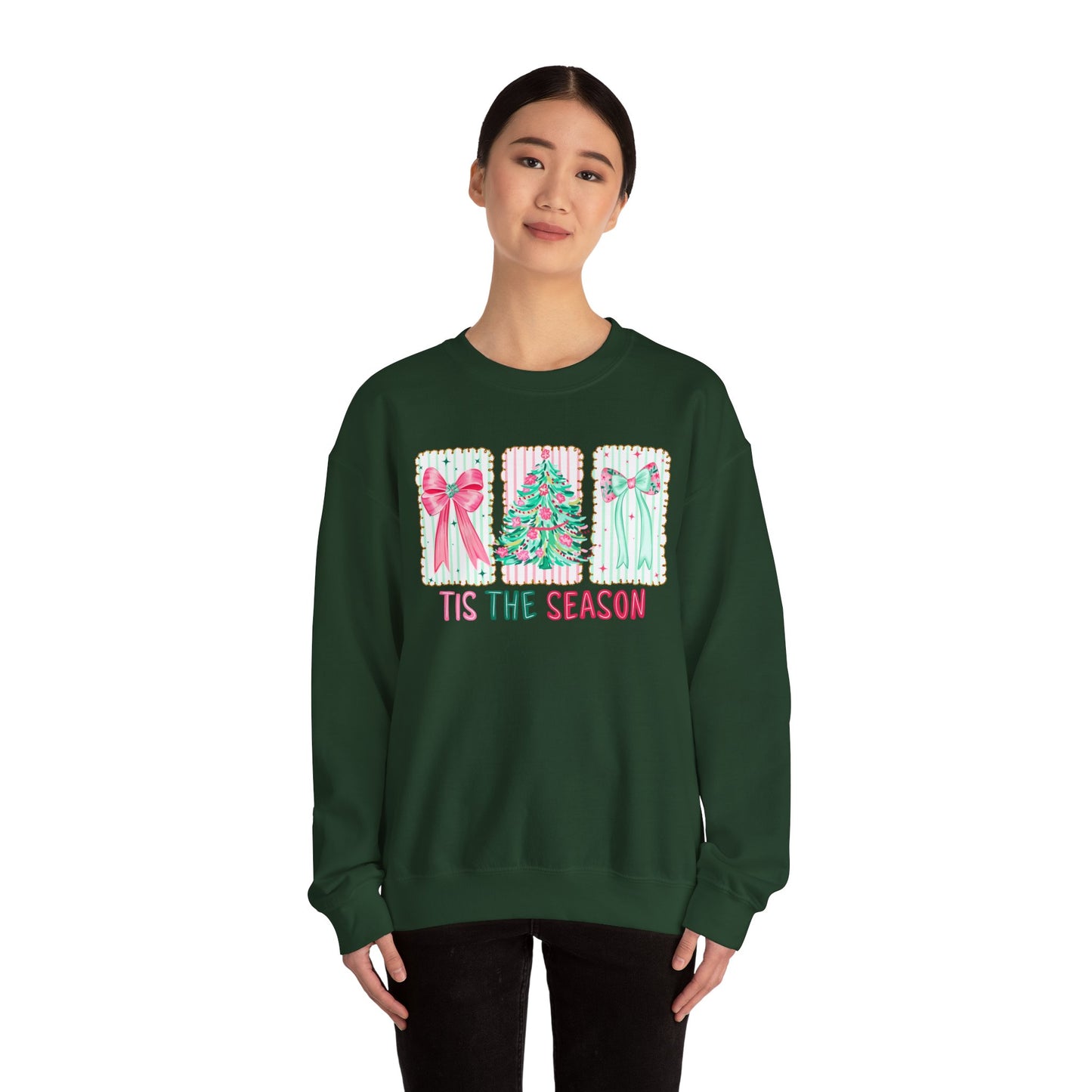 🎀🎄 ’Tis The Season Sweatshirt – Pastel Bows & Merry Tree Vibes ✨☃️