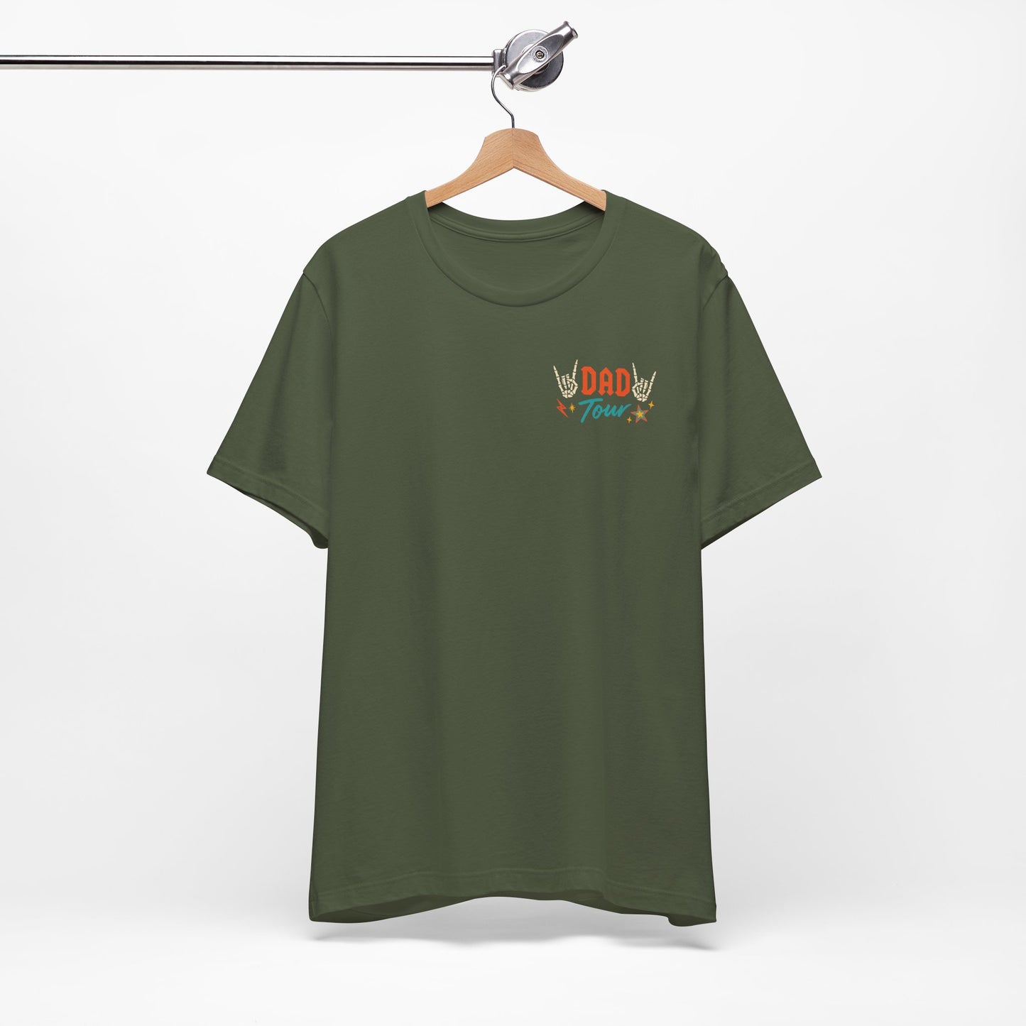 🎤 DAD TOUR – Camiseta divertida para papá inspirada en un concierto