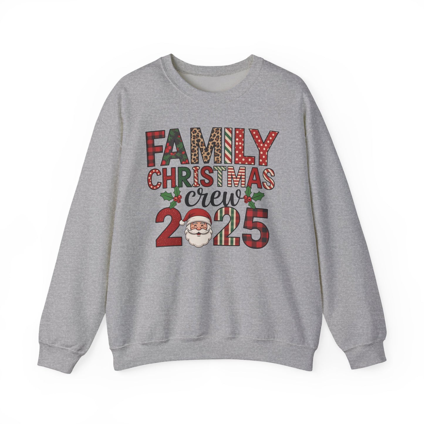 🎄👨‍👩‍👧‍👦 Family Christmas Crew 2025 Sweatshirt – Celebrate the Holidays Together 🎅✨