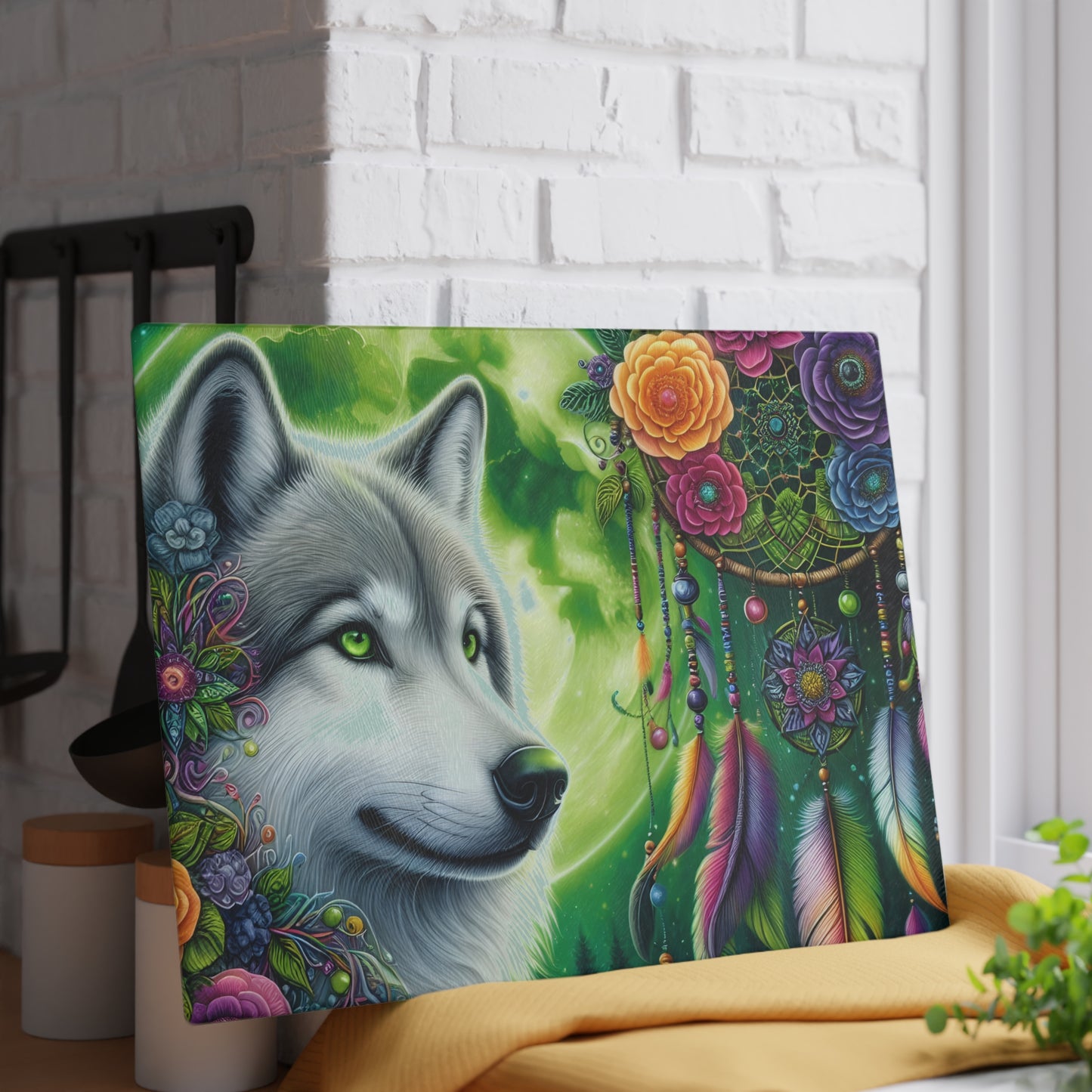 🐺🌙 Dreamcatcher Wolf Cutting Board – Mystic Beauty for Your Kitchen ✨