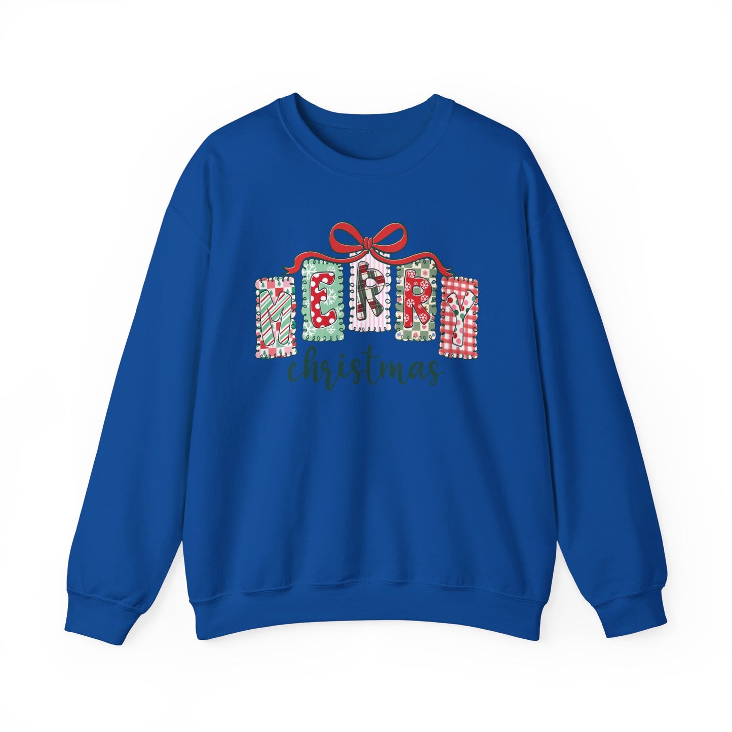 🎀✨ Merry Christmas Sweatshirt – Cozy Patchwork Holiday Crewneck