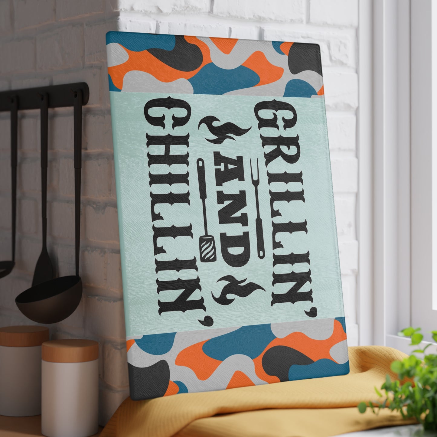 🔥 GRILLIN AND CHILLIN Glass Cutting Board – Camouflage BBQ Prep Style 🍔