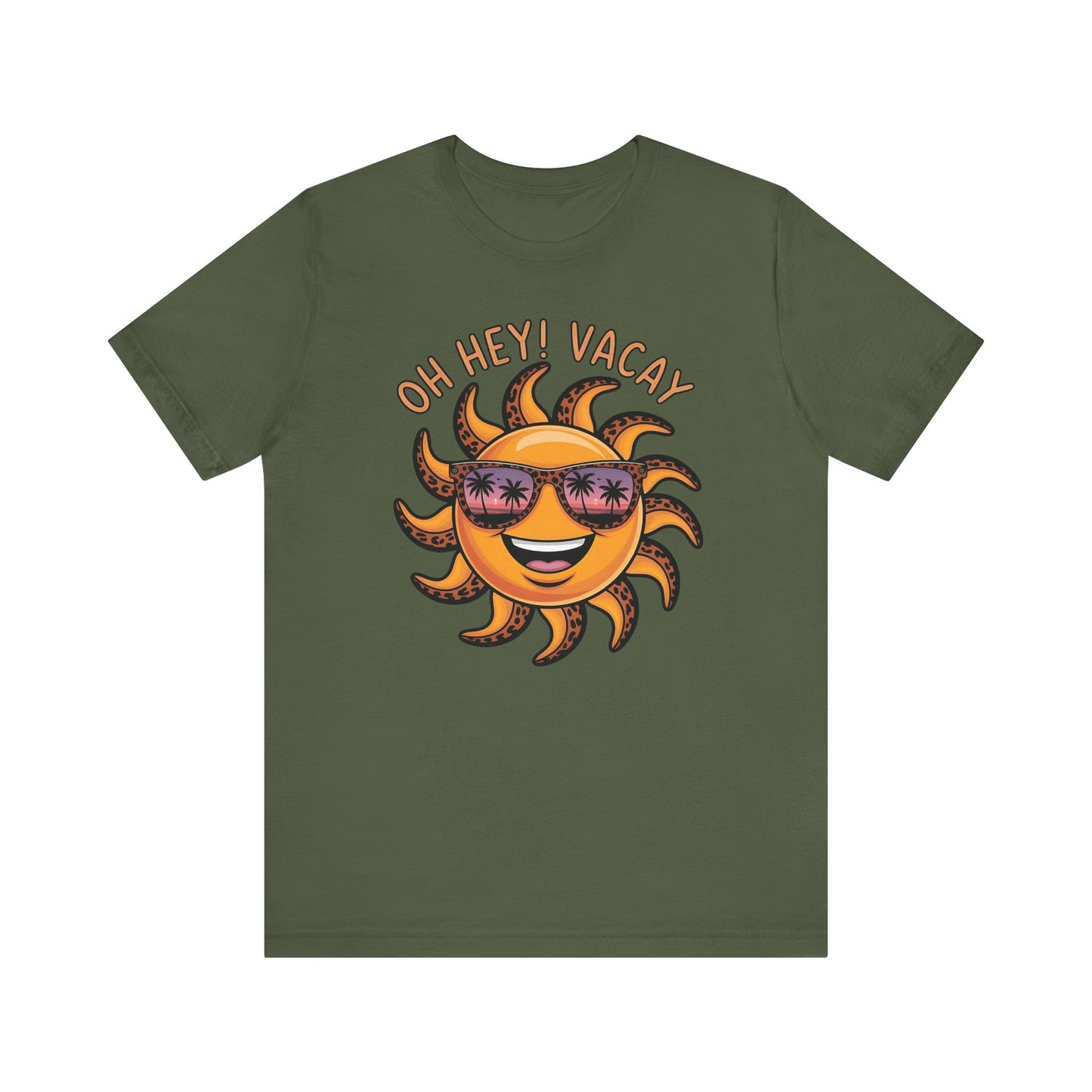 ☀️ ¡Hola! Camiseta de vacaciones – Sol sonriente con gafas de sol | Camiseta gráfica de verano para mujer