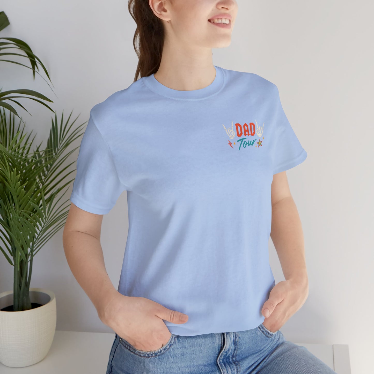 🎤 DAD TOUR – Camiseta divertida para papá inspirada en un concierto