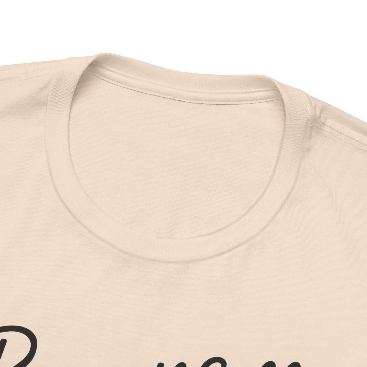 Camiseta Rosa “Beautifully Broken”: una camiseta empoderante con una elegancia suave