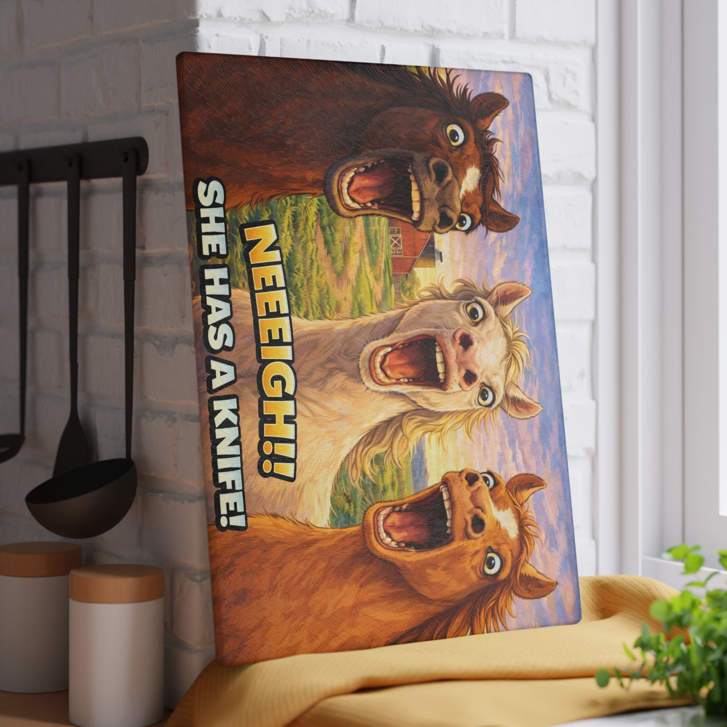 Funny Horse Glass Cutting Board – Whimsical Farm Humor Kitchen Display