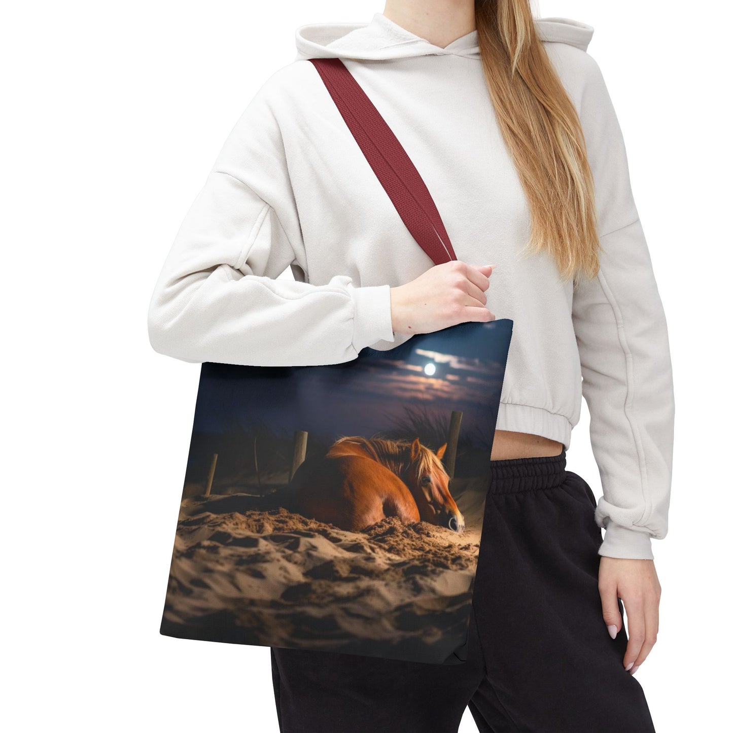 Bolsa de tela "Caballo durmiendo en la playa bajo la luz de la luna": una escapada serena a cada paso