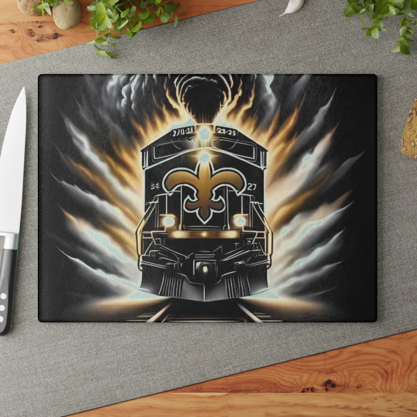 Black & Gold Express Glass Cutting Board – Luxe Train Art for Sophisticated Kitchens
