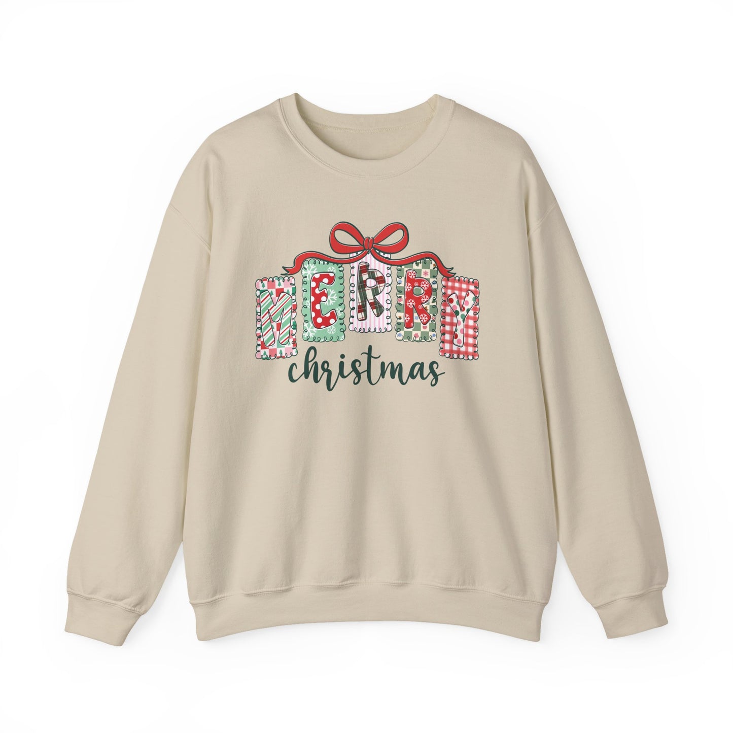 🎀✨ Merry Christmas Sweatshirt – Cozy Patchwork Holiday Crewneck