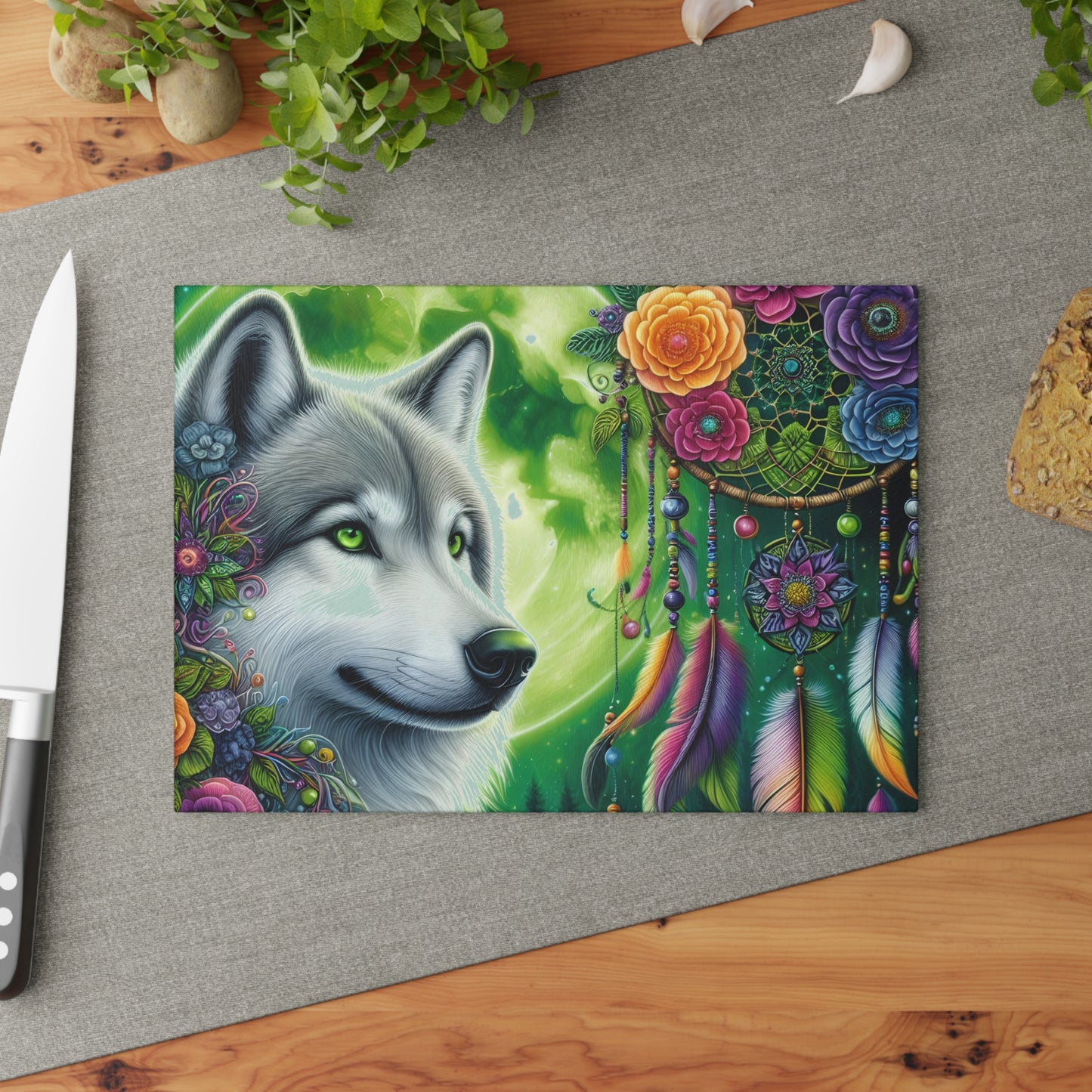 🐺🌙 Dreamcatcher Wolf Cutting Board – Mystic Beauty for Your Kitchen ✨