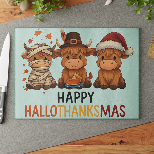 🎃🦃🎄 Happy Hallothanksmas Highland Cow Cutting Board – Festive Multi-Holiday Kitchen Décor 🍁🥧✨