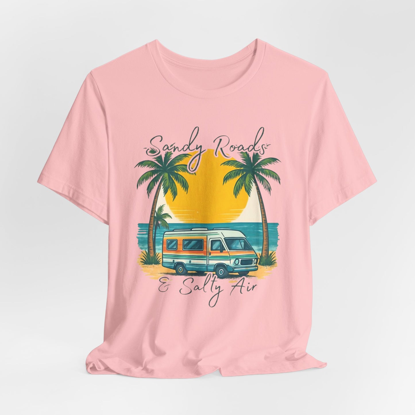 Camiseta Sandy Roads &amp; Salty Air: Camisa playera ligera para mujer para días costeros y ambiente veraniego.