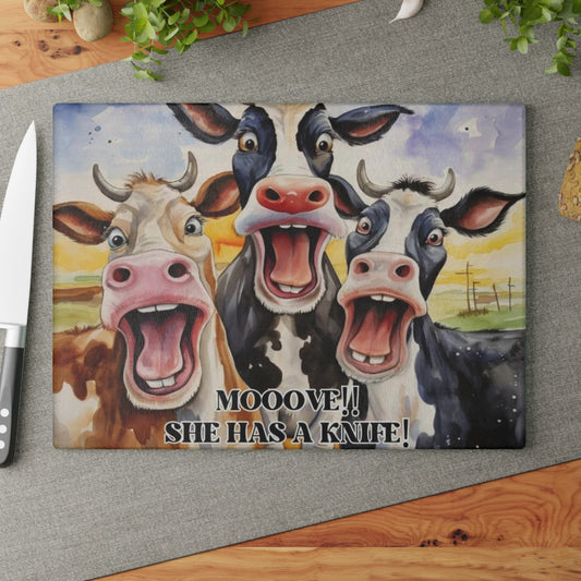 MOOOVE!! SHE HAS A KNIFE! – Funny Cow Tempered Glass Cutting Board