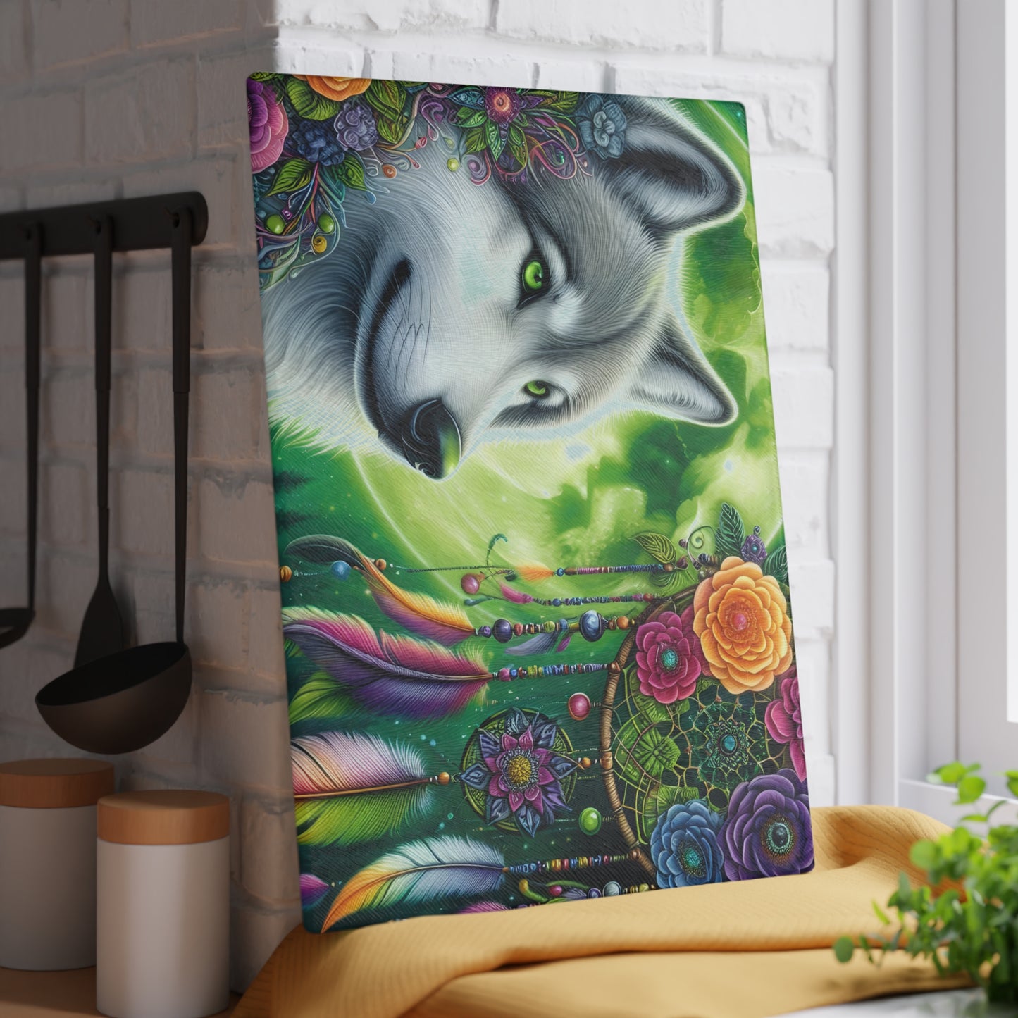 🐺🌙 Dreamcatcher Wolf Cutting Board – Mystic Beauty for Your Kitchen ✨