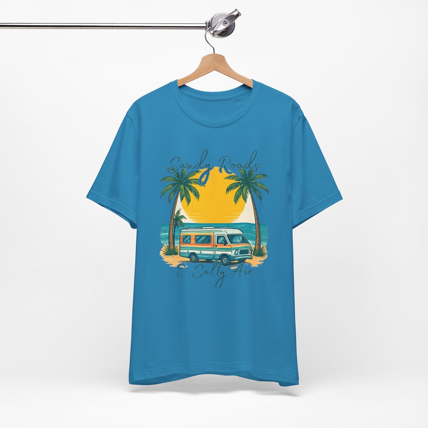 Camiseta Sandy Roads &amp; Salty Air: Camisa playera ligera para mujer para días costeros y ambiente veraniego.