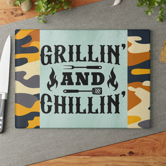 Tabla de cortar de vidrio GRILLIN AND CHILLIN – Estilo camuflaje para preparar barbacoa 🍔