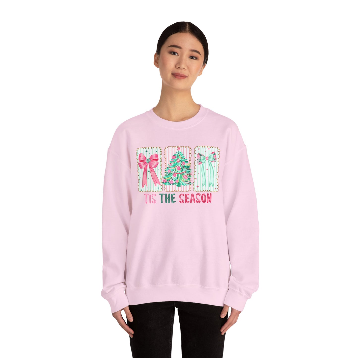 🎀🎄 ’Tis The Season Sweatshirt – Pastel Bows & Merry Tree Vibes ✨☃️