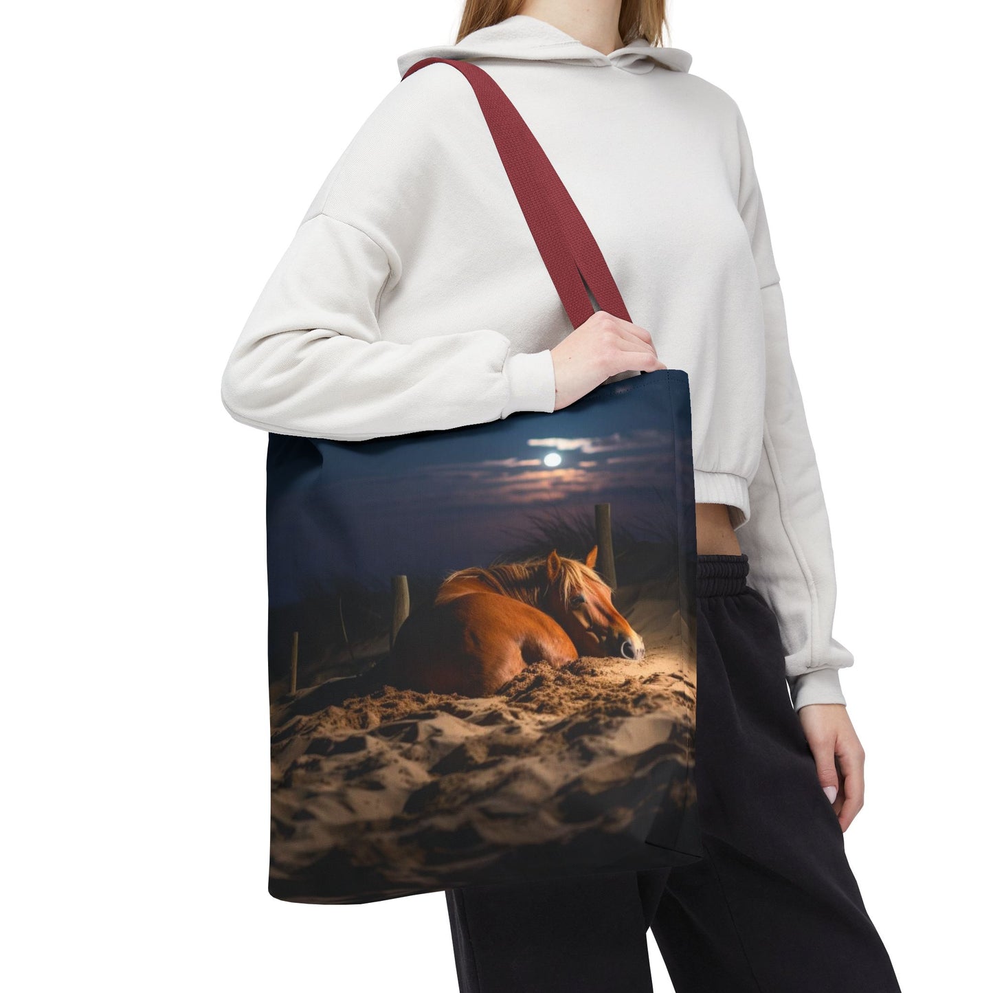 Bolsa de tela "Caballo durmiendo en la playa bajo la luz de la luna": una escapada serena a cada paso