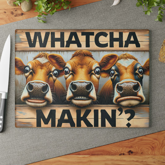 🐮🤠 “Whatcha Makin’?” Glass Cutting Board – Cozy Charm for Your Kitchen
