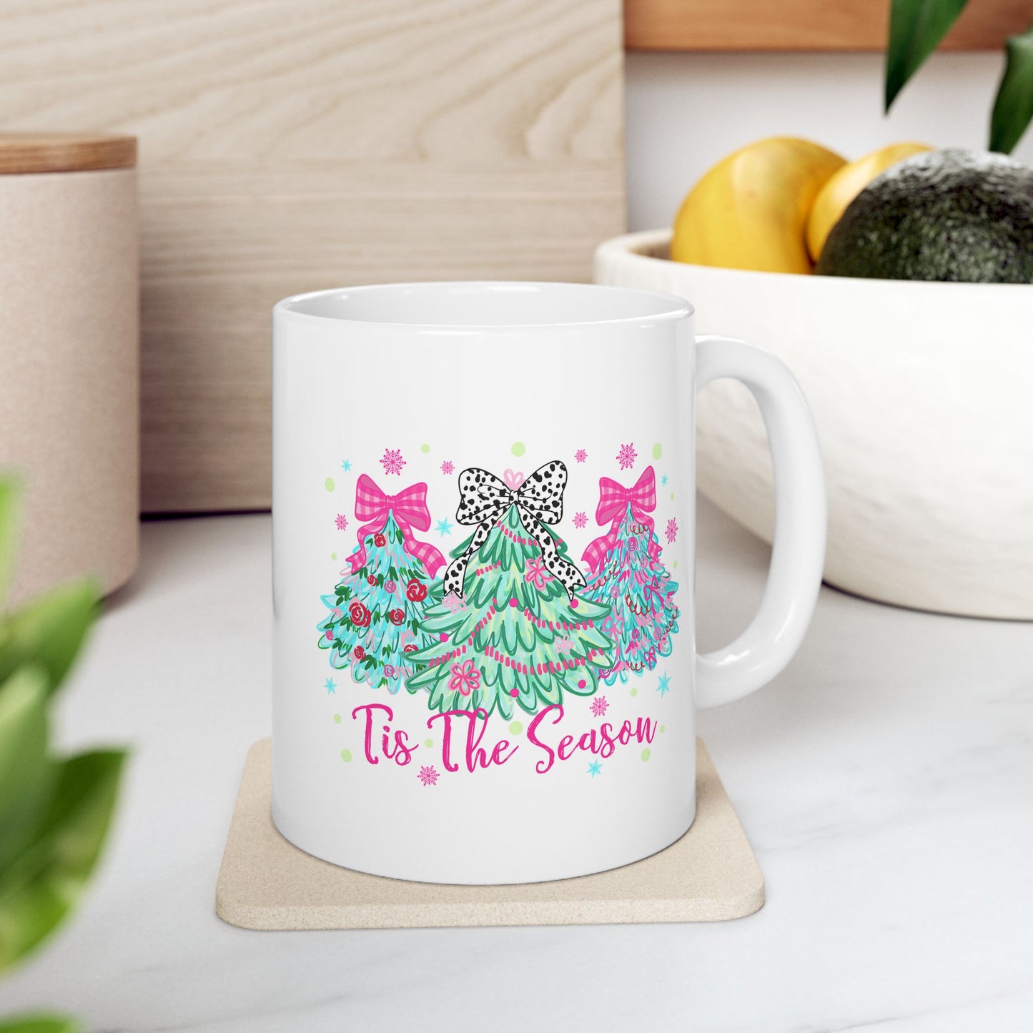 🎀🌲 ‘Tis the Season Mug – Pink Bows, Leopard Accents & Christmas Cheer 💖☕
